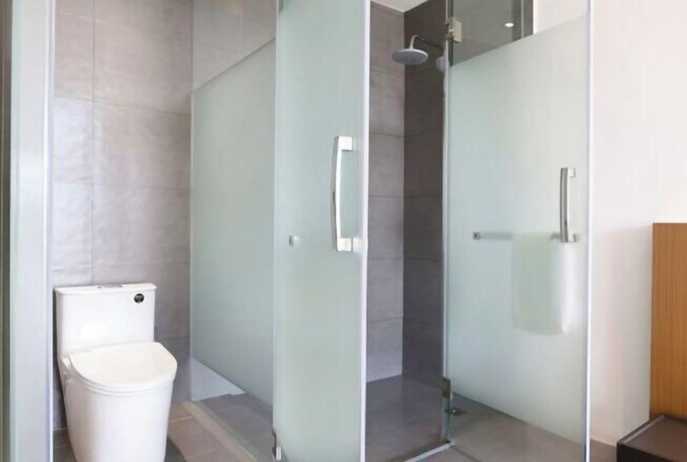 Bathroom 3, Longkan Yunding Courtyard Hotel, Dali Bai