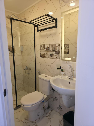 Bathroom 3, Swisstay Downtown Cairo, Qasr an-Nil