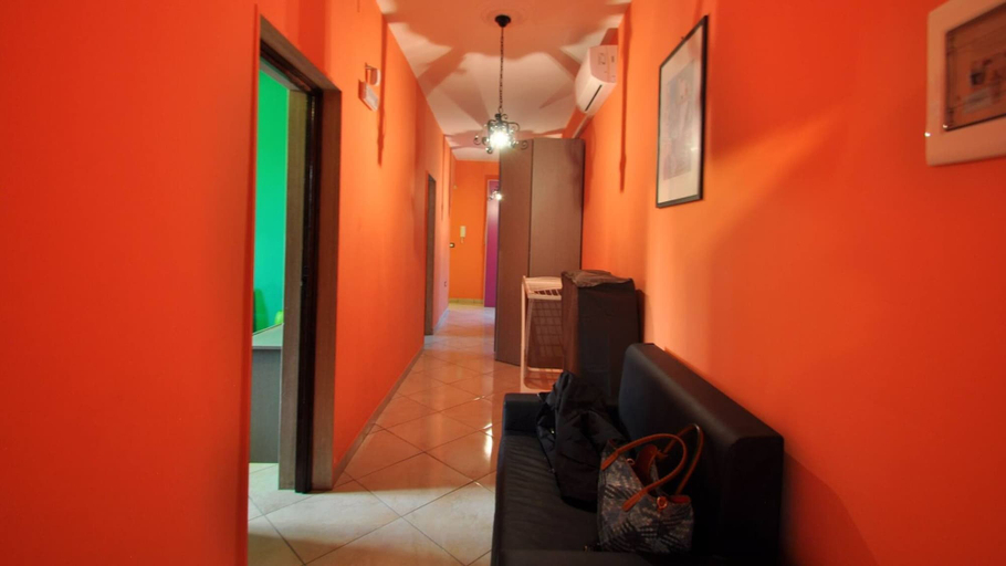 Room 3, Villa for 6 People 2 Bedrooms a few Meters From the sea, Lecce