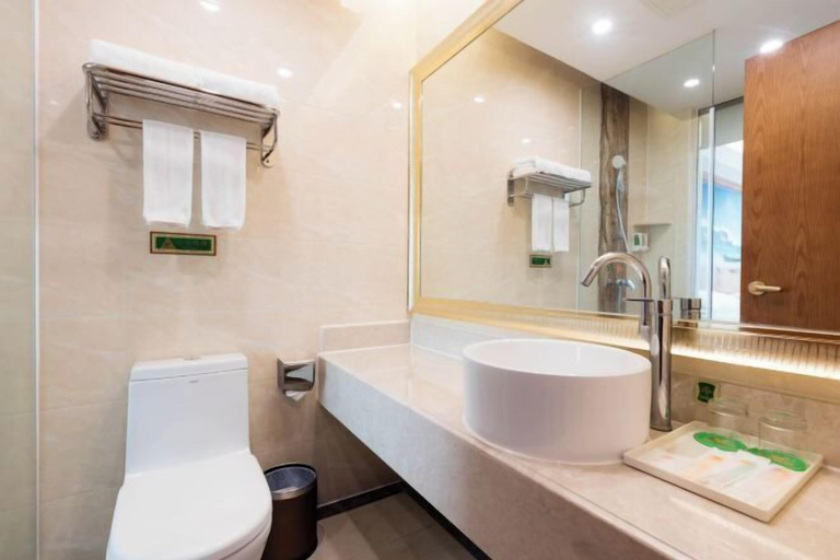 Bathroom 4, Vienna Hotel (Shantou Guiyu Branch), Shantou