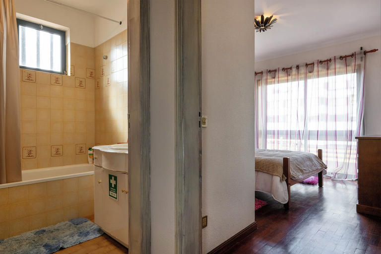 Room 3, Fort Beach Apartment, Figueira da Foz
