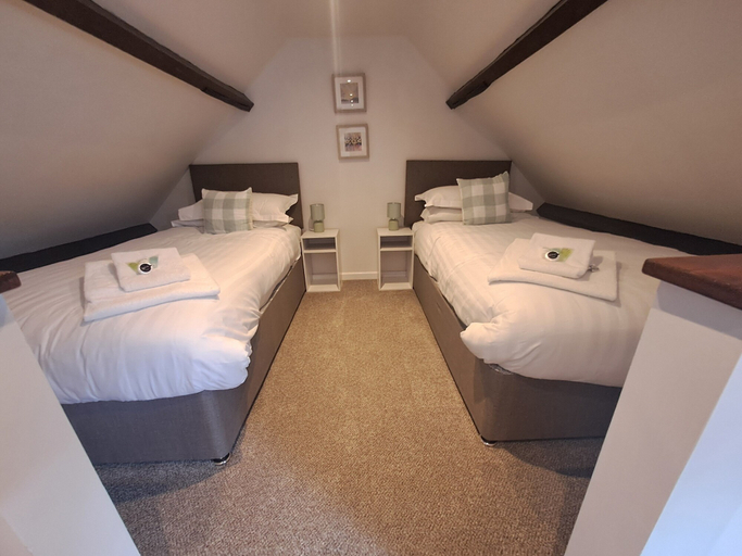 Bedroom 2, The Countryman's Inn, North Yorkshire