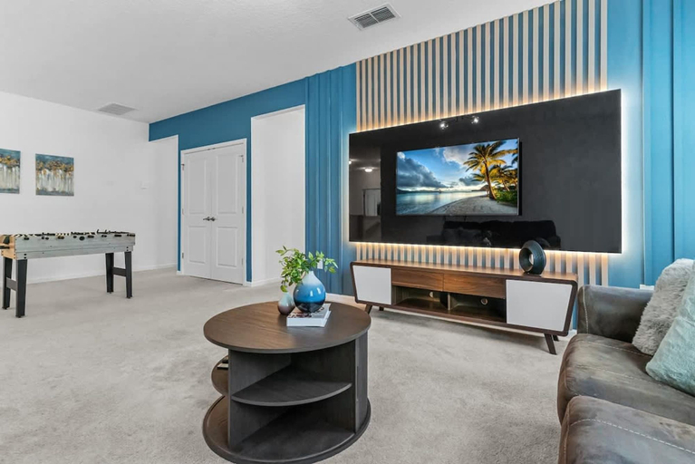 Room 5, Super Giant - 12bd 12bas - Sleep 38 Near Disney, Osceola