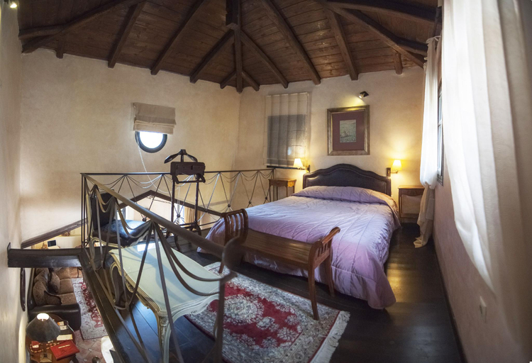 Bedroom 3, Ostra Menalon Luxury Suites, Peloponnese