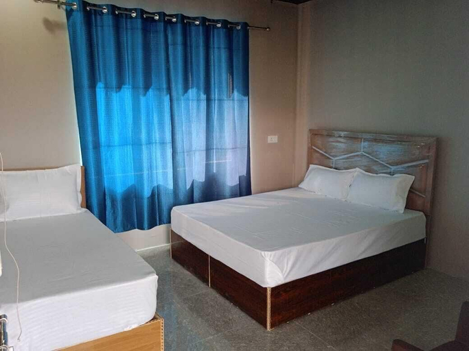 Room 5, Sri Ram Resorts & Restaurant, Rudraprayag