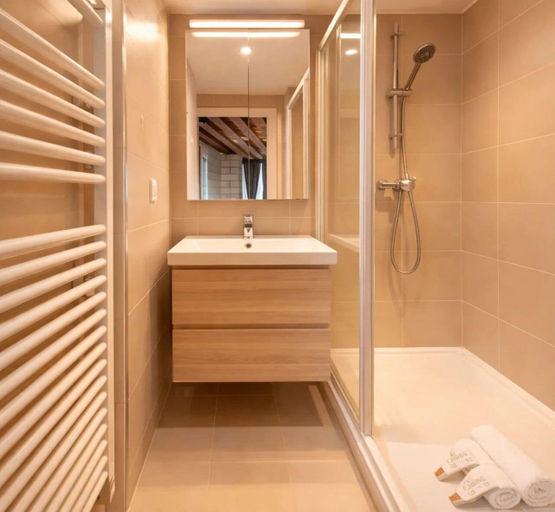 Bathroom 2, HARPE, Paris