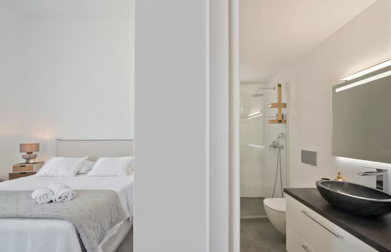 Room 5, White Wave Kythnos, South Aegean