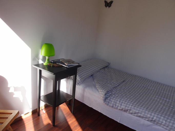 Bedroom 2, Albergue Casa del Pescador, León