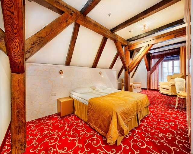 Bedroom 2, Meriton Old Town Garden Hotel, Tallinn