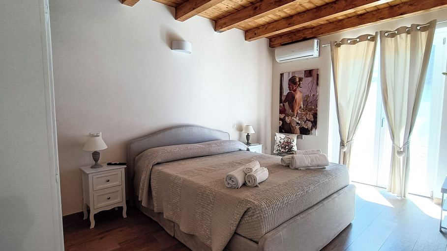 Room, Le Radici - Appartamento 2, Salerno