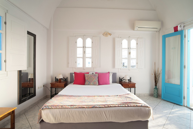 Bedroom 4, Salvatore Caldera Suites, South Aegean