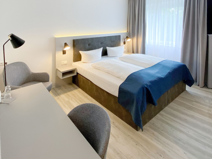 Bedroom 3, DORMERO Hotel Greifswald, Vorpommern-Greifswald
