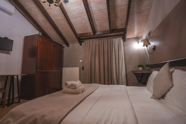 Bedroom 3, Alkyonis Hotel & Spa, Central Macedonia