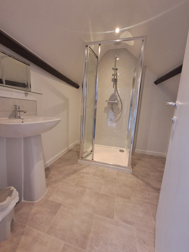 Bathroom 3, The Countryman's Inn, North Yorkshire