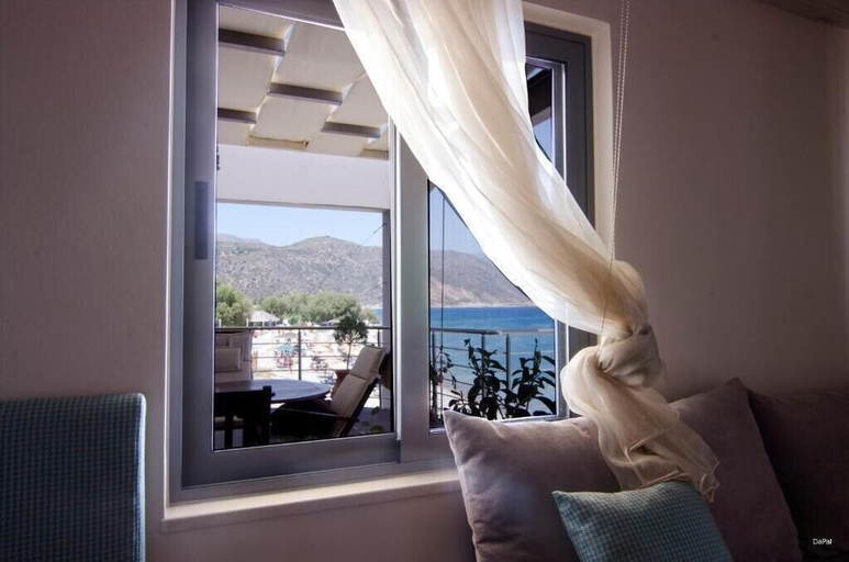 Living area 5, Gonis Suites - Paleochora, Crete