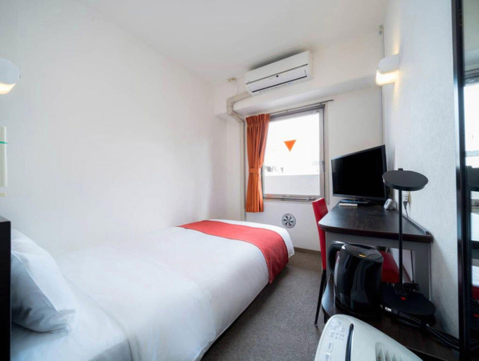 Bedroom 2, Super Hotel Hakata, Fukuoka