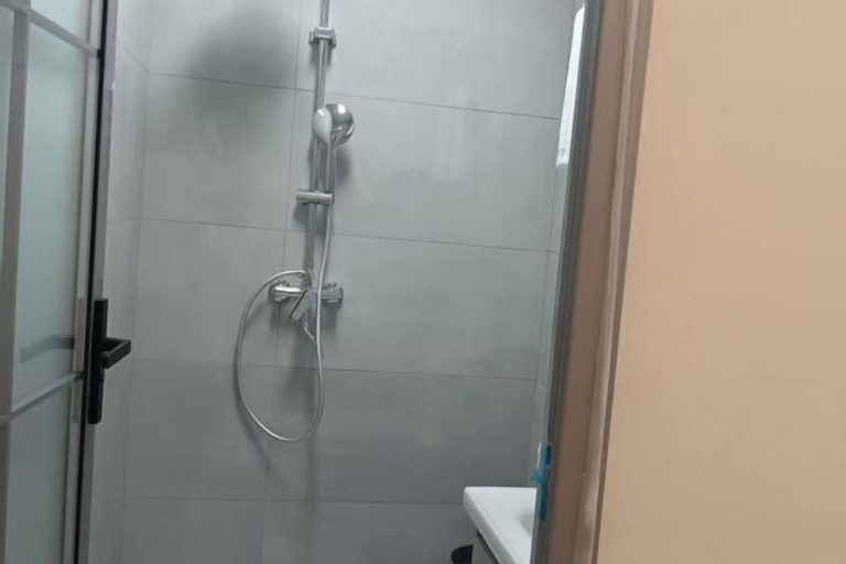 Bathroom, Anning Bingui Hotel, Kunming