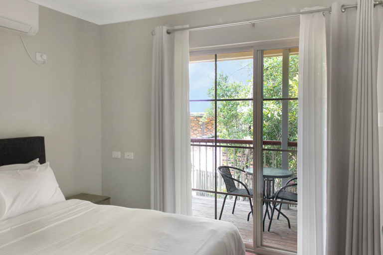 Bedroom 3, Jamberoo Pub & Saleyard Motel, Kiama