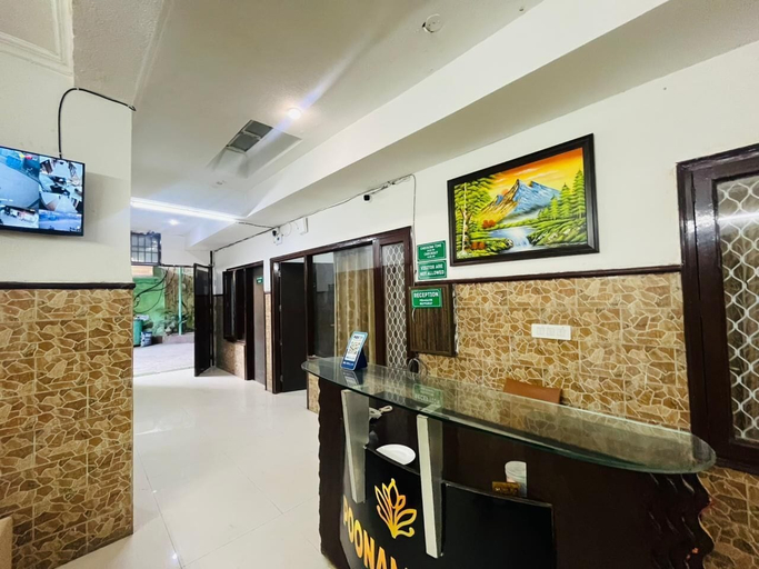 Front of property, Roomshala Poonam Villa - Fortis Hospital, Delhi