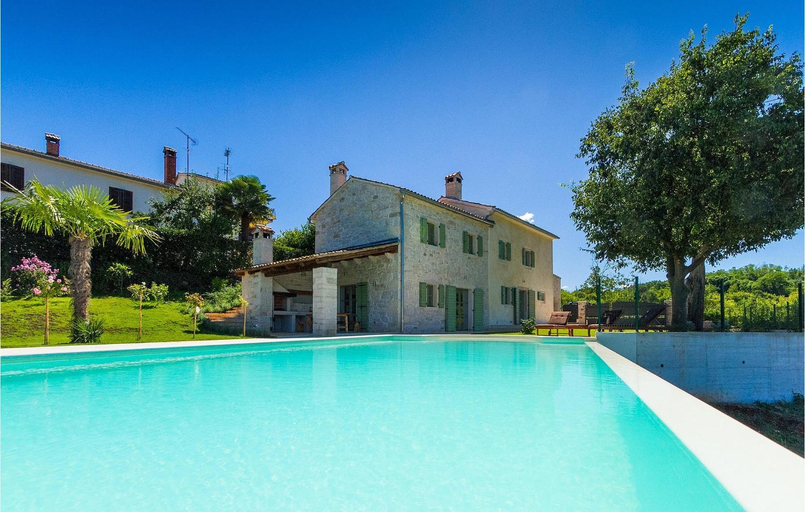 Sport & Beauty 3, Villa Zvonar Comfortable holiday residence, Karojba