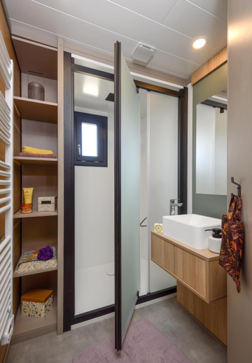 Bathroom 5, Camping Castello Mar, Girona