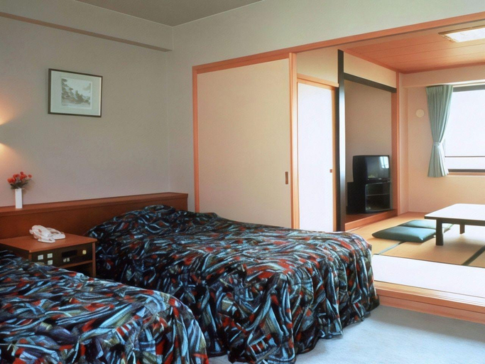 Bedroom 2, Hotel Selan, Yamanouchi