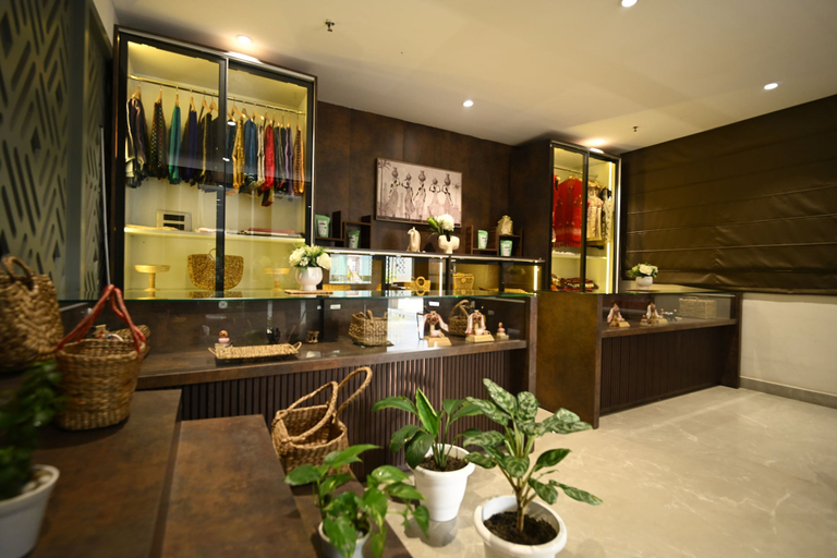Food & Drinks, Rohika AAU-IGH, Kamrup Metropolitan