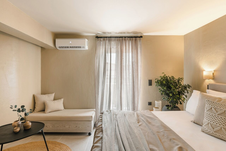 Room 2, Nomāde Agora - Luxury Suites in Lixouri, Ionian Islands