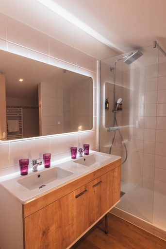 Bathroom 4, Golf Resort de Digne by Adonis, Alpes-de-Haute-Provence