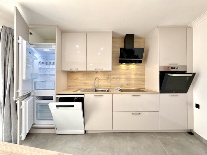 Private kitchen 3, Albufeira Amazing View by Homing, Albufeira