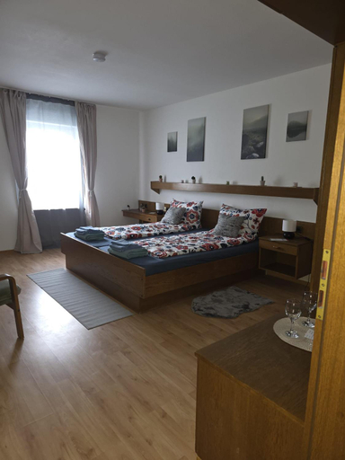 Others 4, Hotel Kaiser Friedrich, Siegen-Wittgenstein