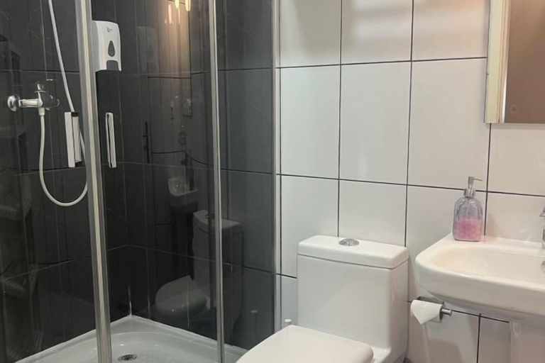 Bathroom 4, HaoBo porto center, Porto