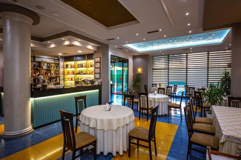 Food & Drinks 5, Hotel Bella Vista, Durrësit