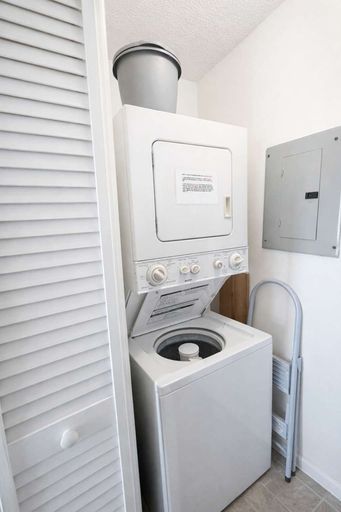 Room 2, Sea Horse 611- 2 min Walk 2 Beach, Baldwin