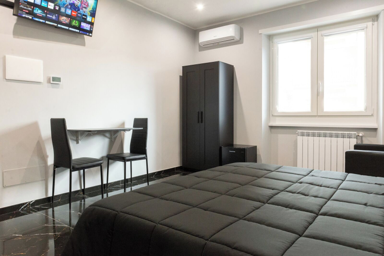 Room 3, Magami Airport Ciampino, Roma