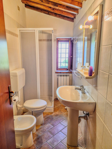 Bathroom 4, La Casa Monte Oliveto, Perugia