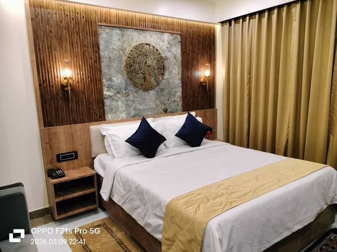 Room 2, HOTEL ABHIJIT, Haora