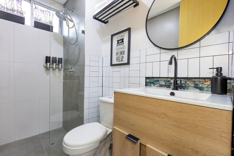 Bathroom 3, Aiana Verde by Host Medellin, Medellín