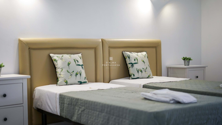 Room 2, Aveiros Beach Ocean View By D´alma Port, Albufeira