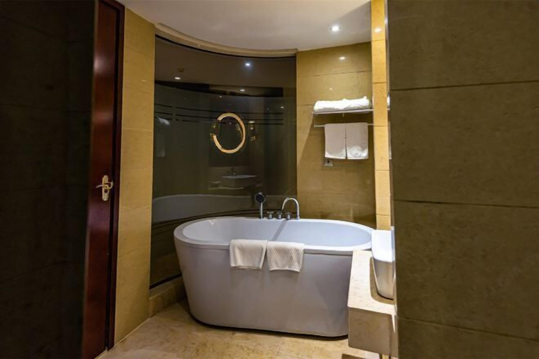Bathroom 4, Jinshan International Hotel, Jingmen