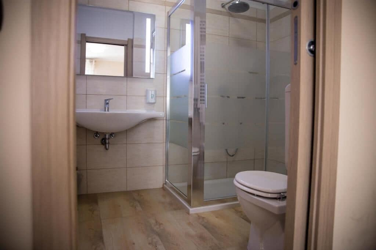 Bathroom 3, Wyndham Garden Conegliano, Treviso