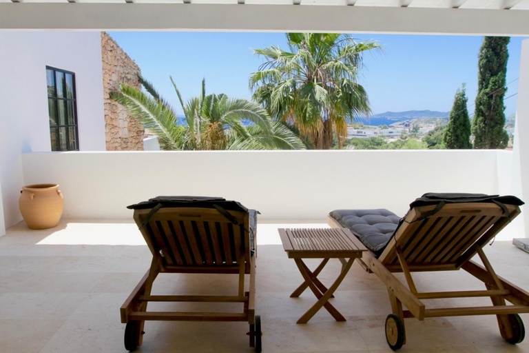 4, Villa in Cap Martinet, Baleares