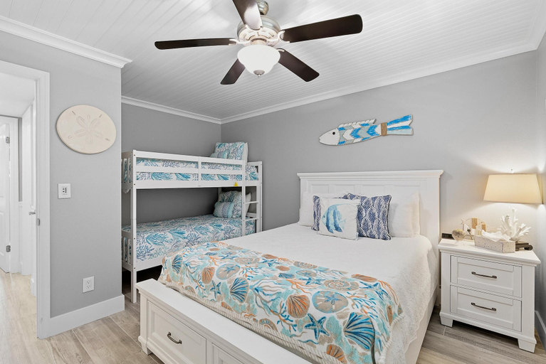 Bedroom 3, Sea Coast Gardens III 109, Volusia