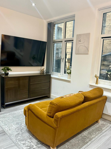 Others 5, Brand New Property - Bradford City Centre, Bradford
