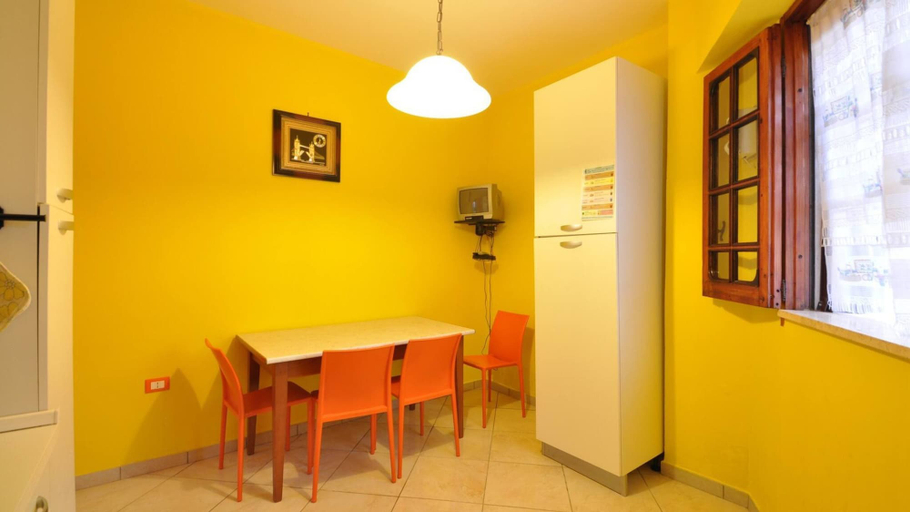 Room 2, Villa for 6 People 2 Bedrooms a few Meters From the sea, Lecce