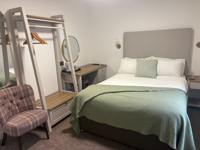 Bedroom 2, Lathkil Hotel, Derbyshire