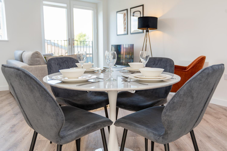 4, Co-Working Space, Gym Access & Free Parking, Birmingham
