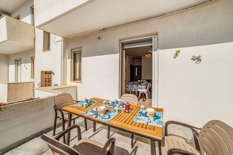 Room 5, La Casa Del Lido 1 in Porto San Paolo, Lecce