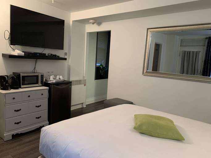 Bedroom 2, Manoir Sainte Geneviève, Communauté-Urbaine-de-Québec
