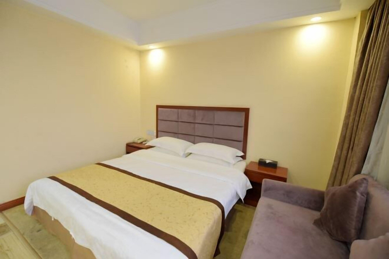 Bedroom 5, Huangguan Holiday Hotel, Changzhou